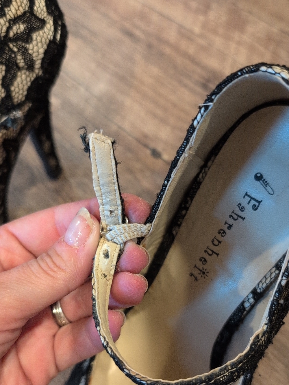 Women's Black Lace Platform Heels - Picture 8 of 10